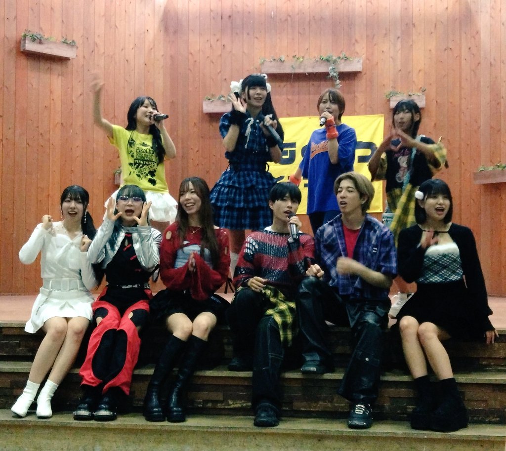 Jocar0715's tweet photo. 『#もくむつ』参戦〜✨
今日も楽しかった😁！
久しぶりのモンファク見れたし、みにみに🩵🧡も久しぶりに「IT'S…」が聴けて、アツかった😆🔥

幸せな時間をありがとう❣️
#ひぜんりさ #だーゆん
#MonsterFactory https://t.co/dDGqJNwAPP