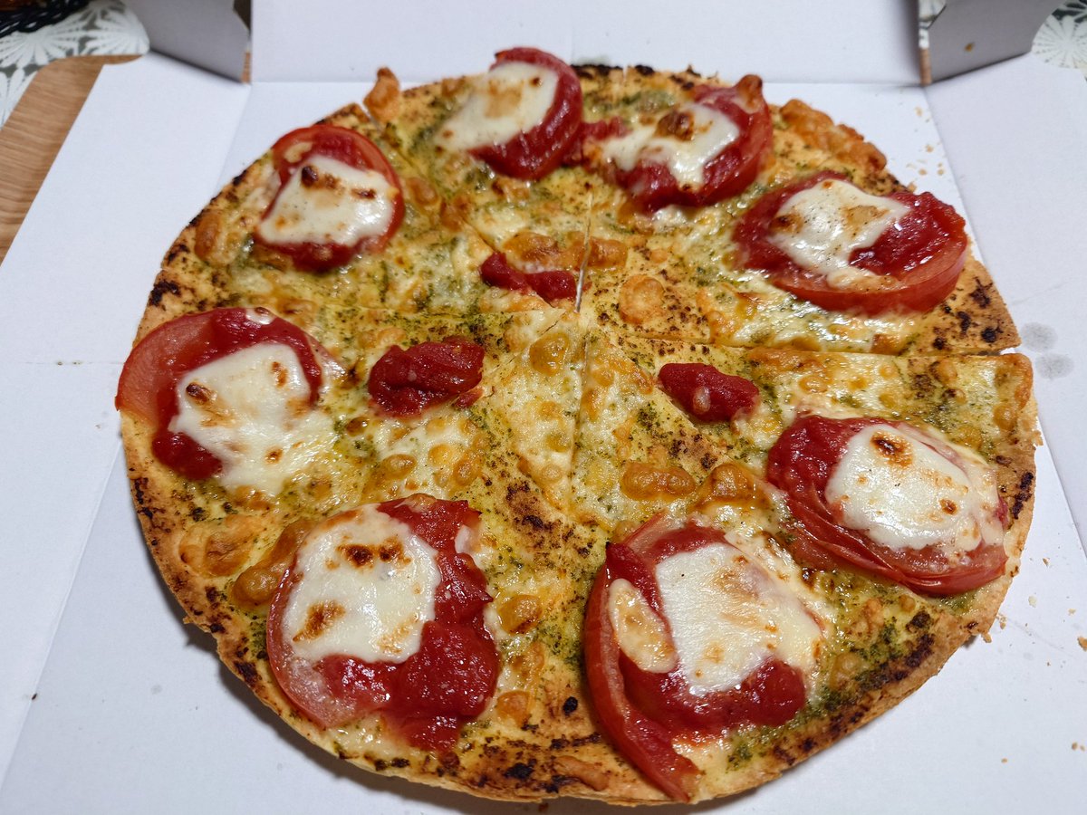 kitazii's tweet photo. ラガブーリン16
ただただ美味しかった。
店長さんオススメのチェイサーも滑らかで良いです👍️ https://t.co/AnEcSWKQ8G