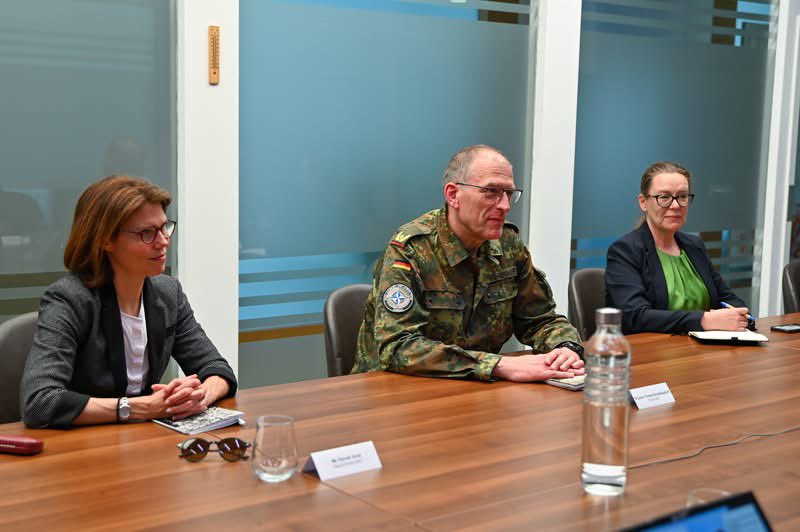 UNMIKosovo's tweet photo. SRSG &amp; Head of UNMIK, Peter Due, met with the Director of the NATO Advisory and Liaison Team (NALT), Brigadier General Thomas Schulte-Borghoff, to discuss continued coordination and cooperation in support of stability and security, and trust-building efforts across communities. https://t.co/aIbinq0Wjx