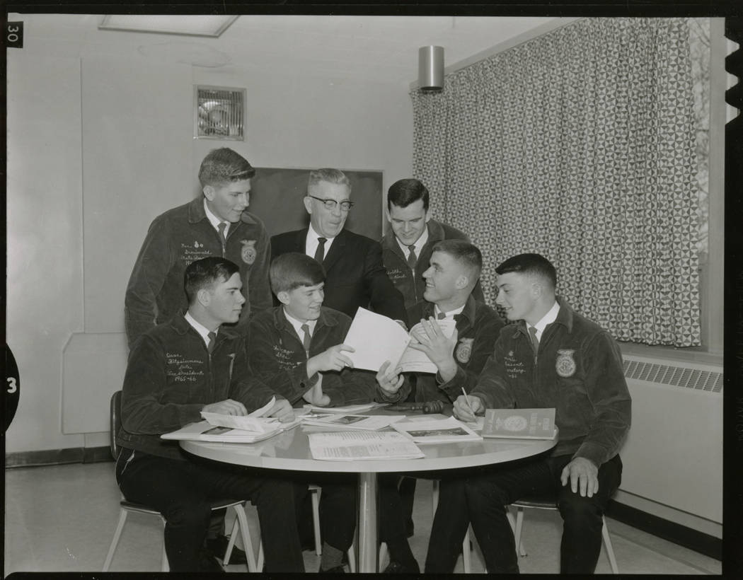wsucahnrs's tweet photo. The 96th Washington FFA Convention &amp; Expo starts today on the @WSUPullman campus! We'll post highlights from this year later, but here's a #ThrowbackThursday post to conventions from 1956, '66, &amp; '76, all also held @ #WSU. #GoCougs
Photos from @WSULibraries. https://t.co/LzUZeQjiS3