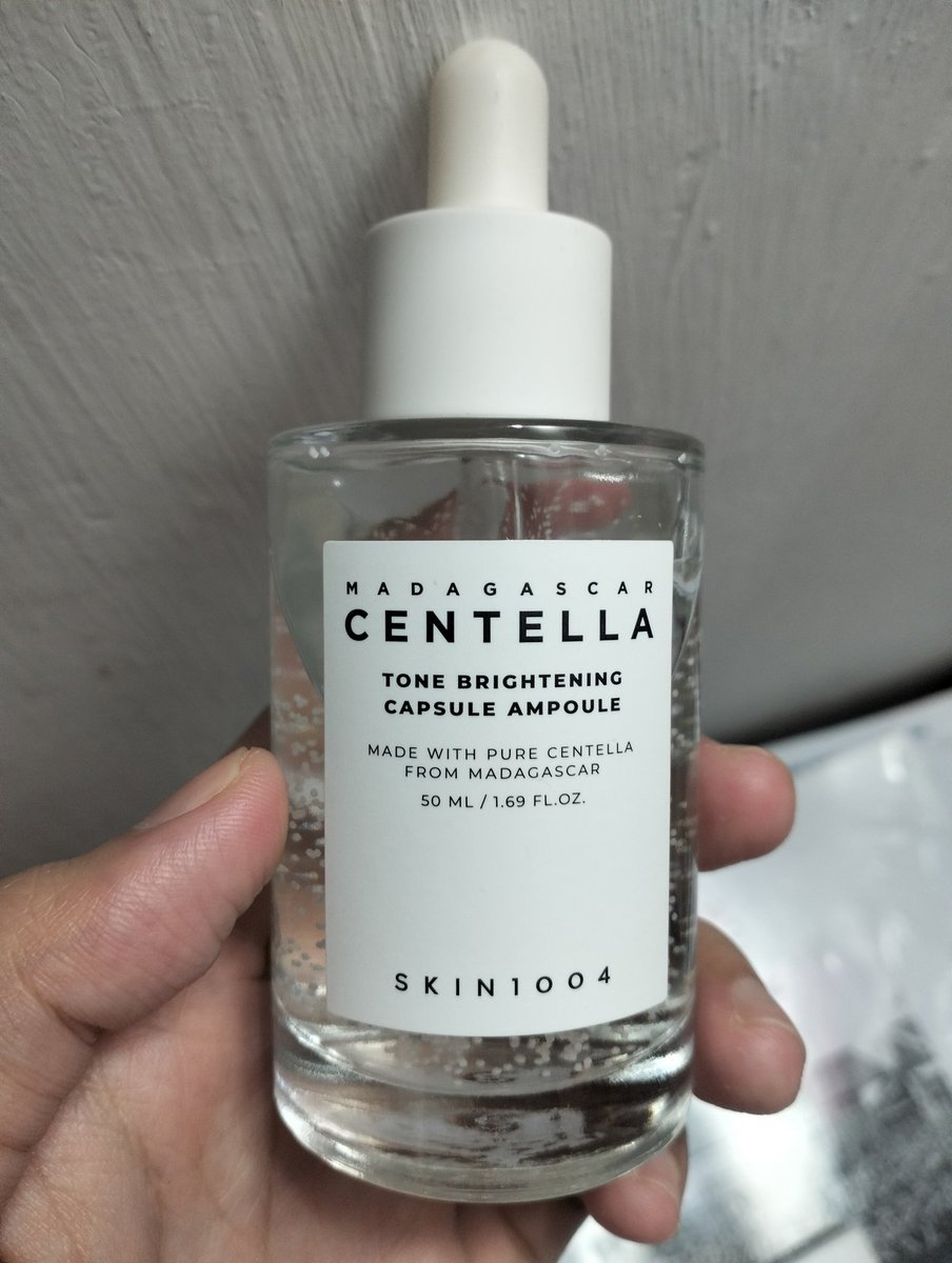 shapeofyouand's tweet photo. Wts Madagascar centella tone brightening capsule ampoule skin1004 isi 95% 55k bisa co oren https://t.co/B6WcFHyhH8