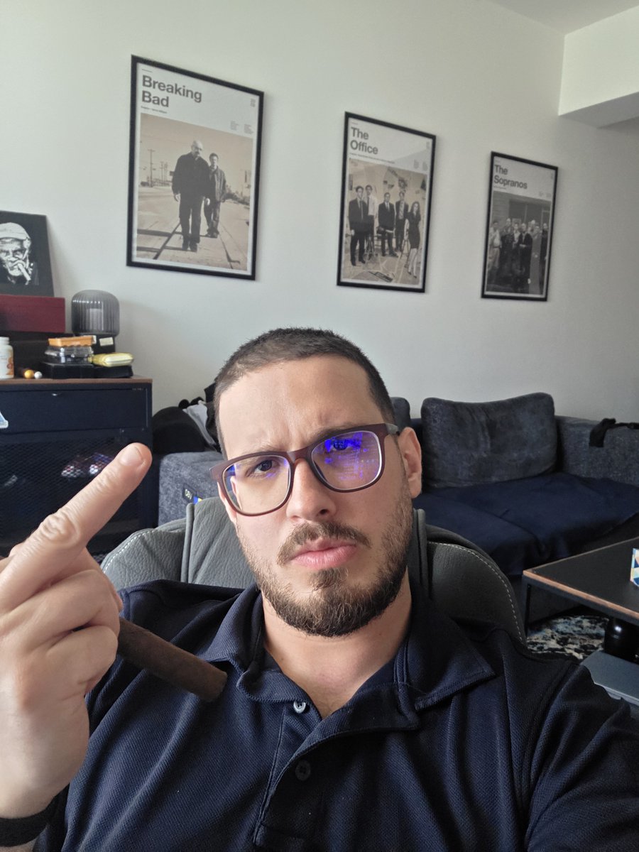 MasterSixNine's tweet photo. Come pay for my cigars
#cashmaster #alpha #humanATM #cashdrones #findom #cigardom https://t.co/p0ue5WDovH