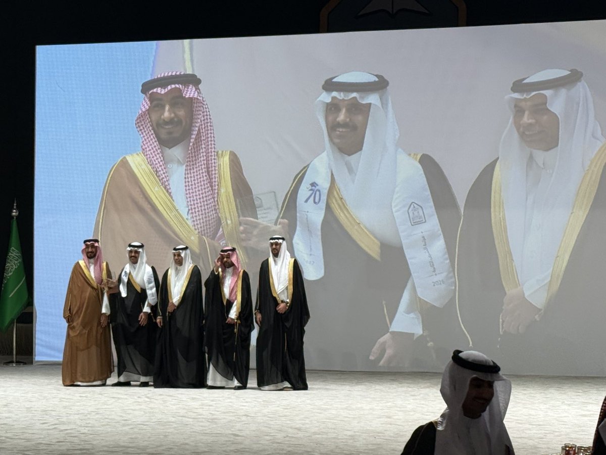 اسامه العنزي tweet media