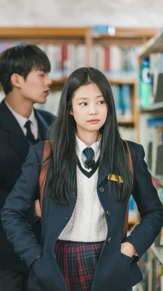 JENNIE KIM BRASIL tweet media