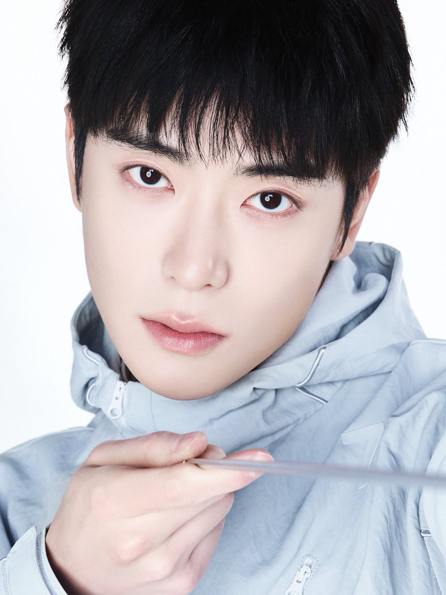 hourly jaehyun tweet media