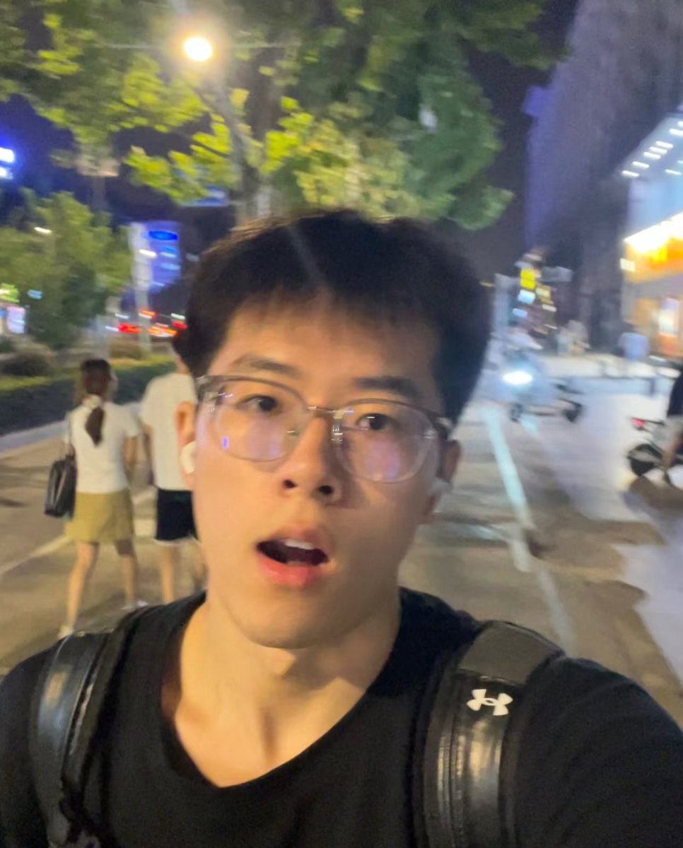 奶狗鹏鹏 tweet media