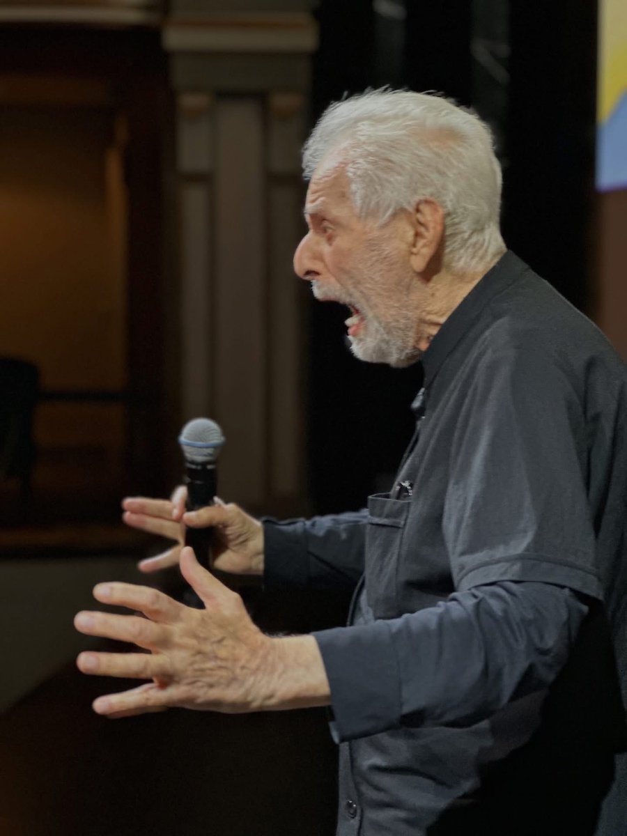 Alejandro Jodorowsky tweet media