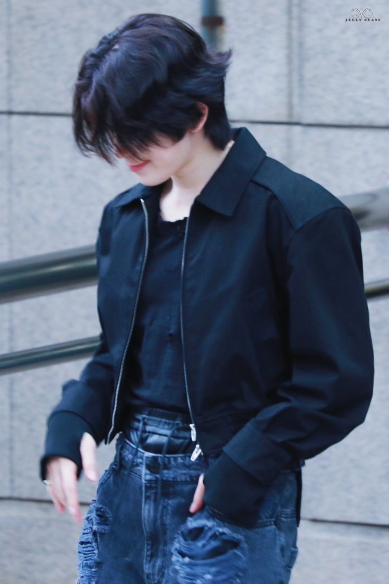 wz day 💌 tweet media