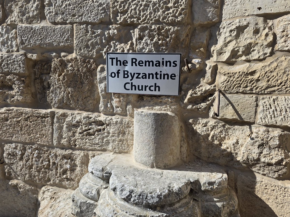 EricDHuntsman's tweet photo. "And when [Jesus] had spoken these things, while they beheld, he was taken up; and a cloud received him out of their sight. And while they looked steadfastly toward heaven as he went up, behold, two men stood by them in white apparel; Which also said, Ye men of Galilee, why stand ye gazing up into heaven? this same Jesus, which is taken up from you into heaven, shall so come in like manner as ye have seen him go into heaven." (Acta 1:9-11)

Today is Ascension Day! Last year, the feast commemorating the Risen Lord's return to heaven 40 days after his resurrection. Last year the commemoration fell on May 29 and was the same day for both the Western and Eastern churches. I was in Jerusalem, so I walked across the Mount of Olives to the Chapel of the Ascension, originally a Byzantine and then a Crusader Church, Saladin converted the small central part of a mosque, but Christians are allowed to use it on Ascension Day.
