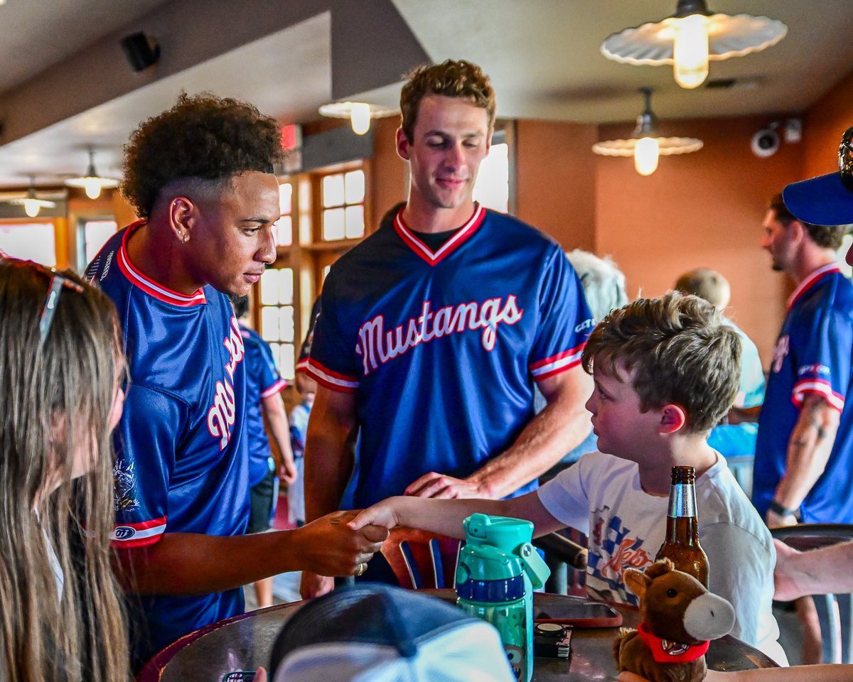 Billings Mustangs tweet media