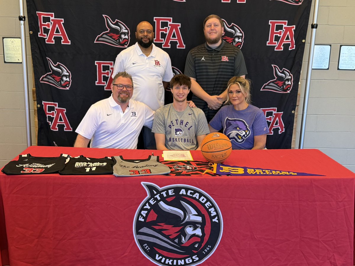 FAVikingsMBB's tweet photo. Tate Scoggins has signed to play basketball at Bethel University!

#REFN https://t.co/EuqD8knuaZ