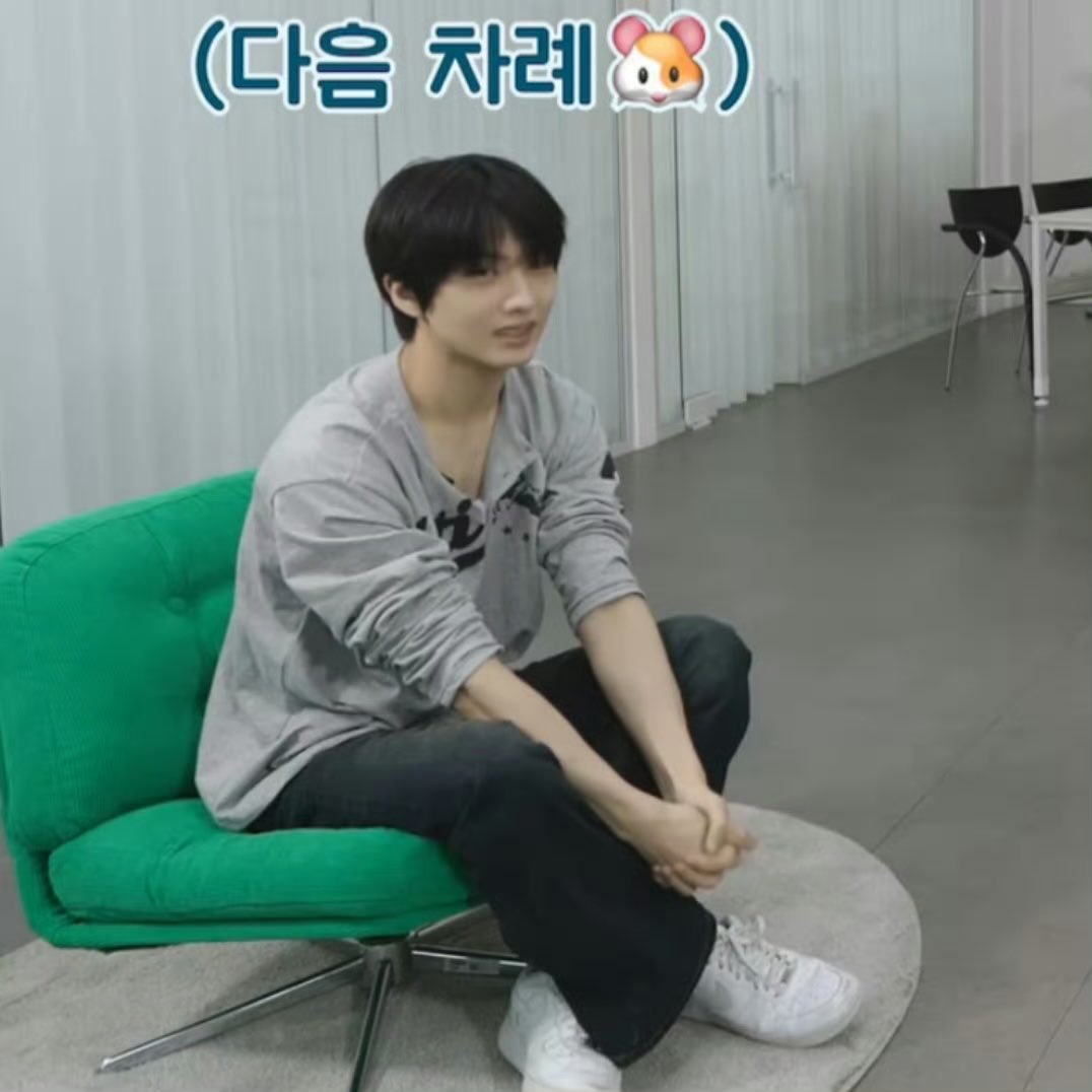 삐이 tweet media