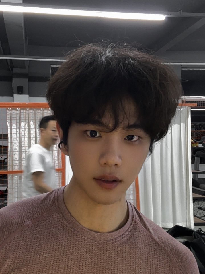 小周只爱胖妹 tweet media