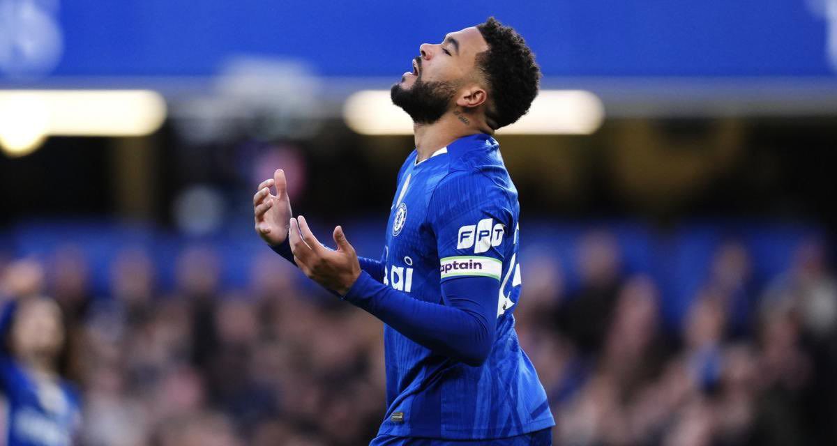 Just Chelsea tweet media