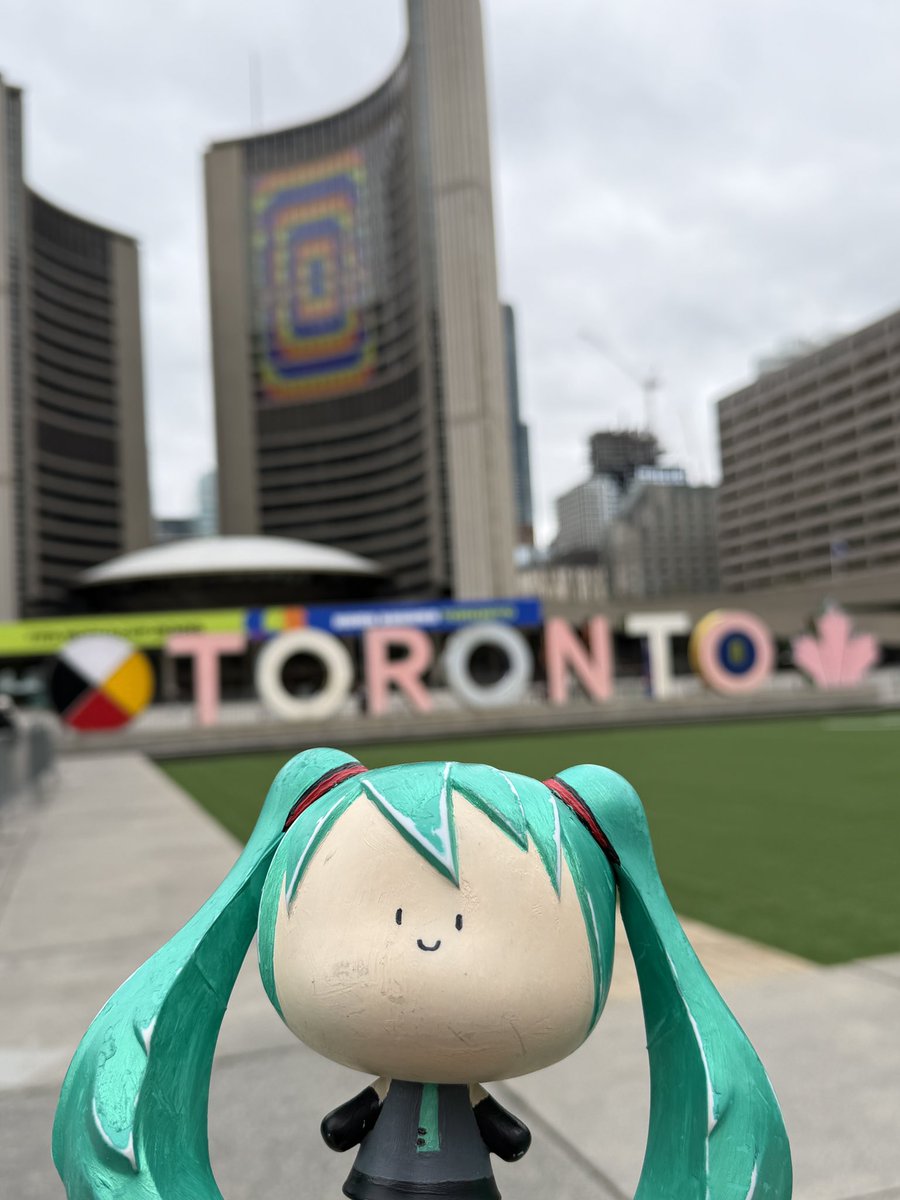 MIKU EXPO tweet media