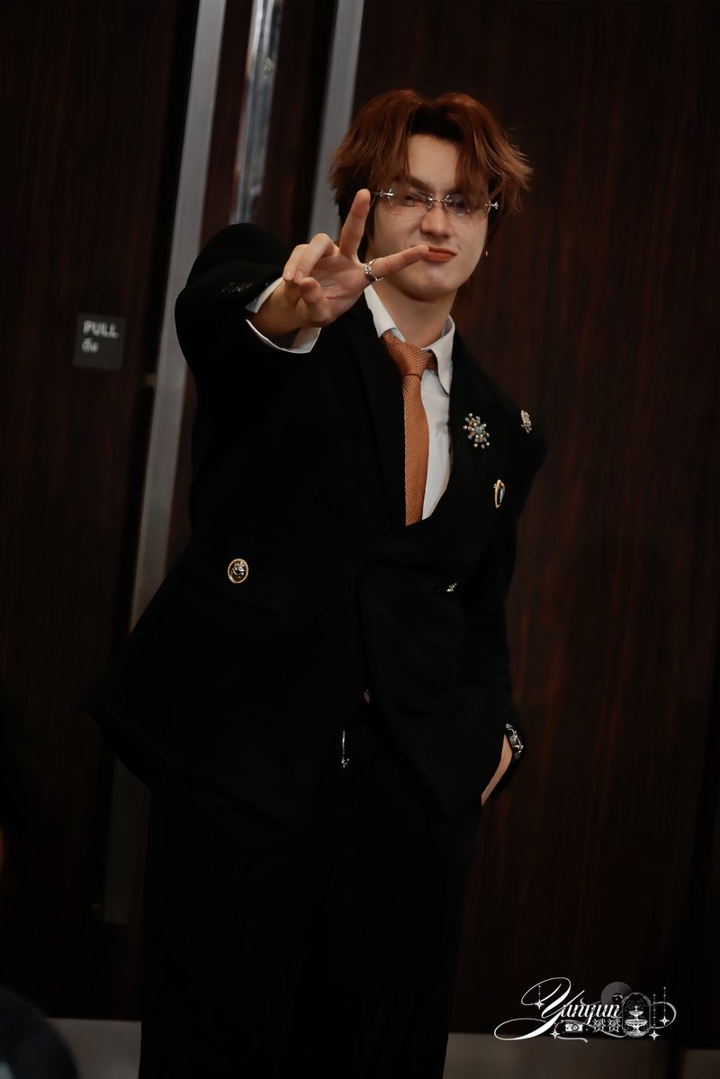 赟赟yun tweet media