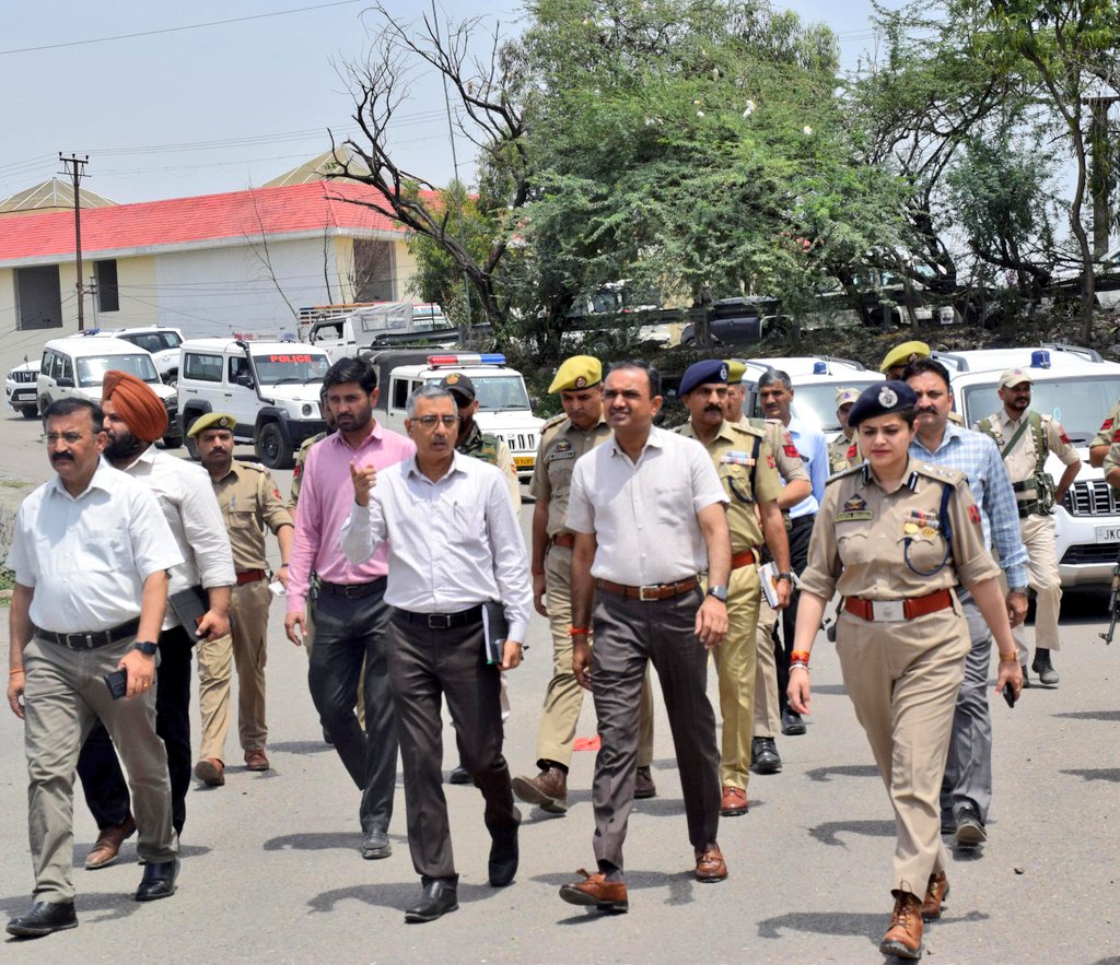 Divisional Commissioner Jammu tweet media