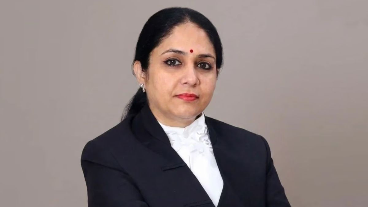 BhikuMhatre tweet media