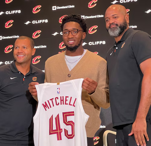 Across The Cavs tweet media