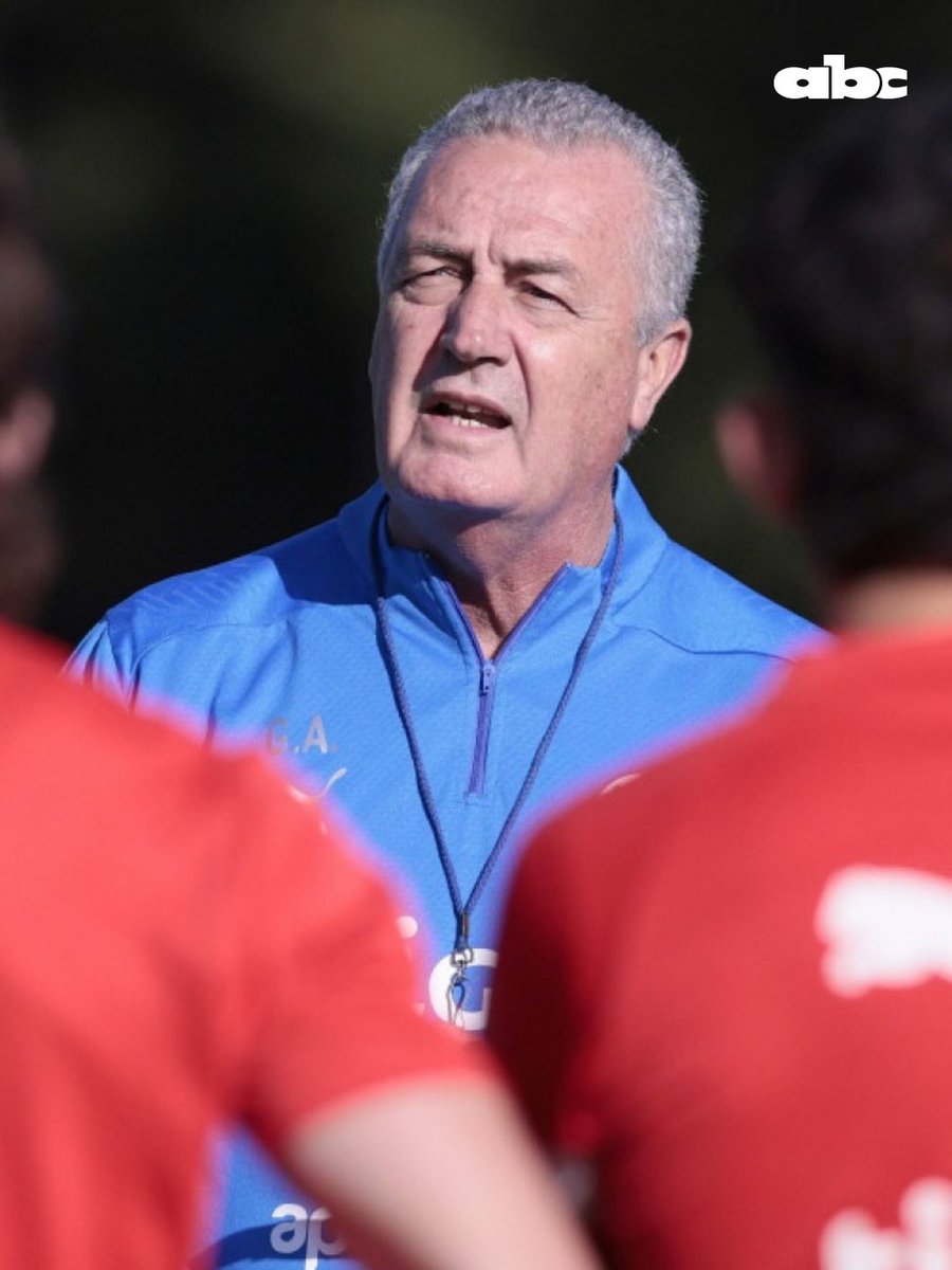 ABCDeportes's tweet photo. #CardinalDeportivo | Enrique Sánchez, miembro del Consejo Ejecutivo de la APF 🇵🇾
🗣️"La lista mundialista estará para finales de mes. Será una de las decisiones más difíciles de Gustavo Alfaro como seleccionador"
🚨EN VIVO https://t.co/JseaJomTSk https://t.co/AmJBLL59mV