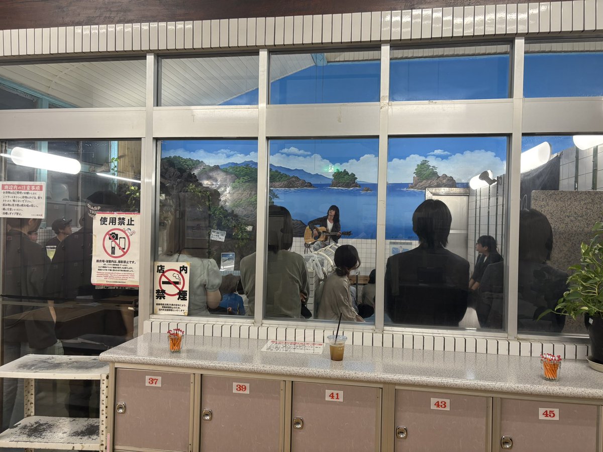 あづま tweet media