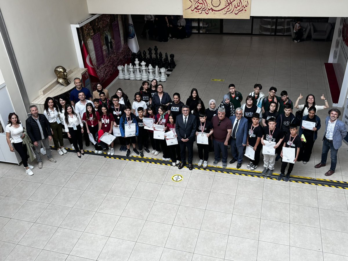 ilce_mem's tweet photo. Karabağlar’da Bir İlk: Zihin Oyunları Bilgi Yarışması Gerçekleştirildi

 İlçe Milli Eğitim Müdürlüğü koordinesinde, İKAZOP (İzmir Karabağlar Zekâ Oyunları Projesi) kapsamında Zekâ Oyunları Komisyonumuz tarafından düzenlenen “Zihin Oyunları Bilgi Yarışması” gerçekleşti @yahsiomer https://t.co/rBaIMERiIg