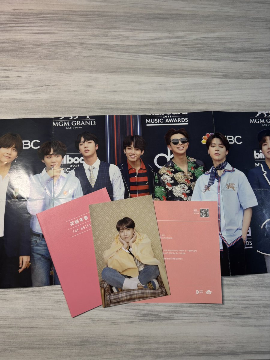 milkubee's tweet photo. 💜✨ WTS / PRELOVED BTS ALBUM — MAP OF THE SOUL : PERSONA VER.03 ✨💜

Album kesayangan mau dilepas 🥹📚
📦 Condition : masih bagus &amp; lengkap untuk koleksi ✨
✔️ Include poster
✔️ Include photocard J-Hope 🐿️💜
✔️ Include The Notes
❌ No photostrip https://t.co/5AfSndOJq2