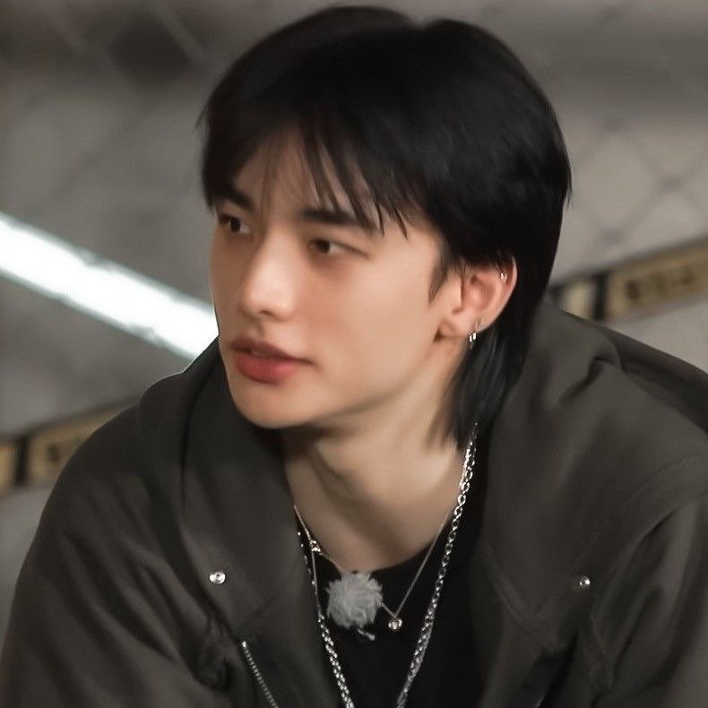 양른러다아 tweet media