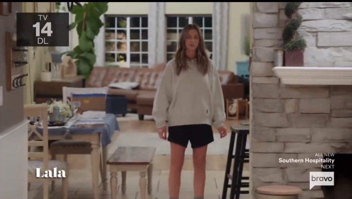jaxscokeface's tweet photo. I’m assembling a team who just frew up #summerhouse #thevalley https://t.co/bT7cdkn98L