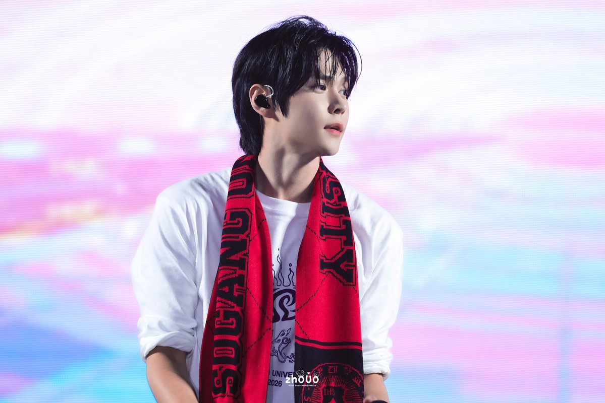 zhOUO tweet media