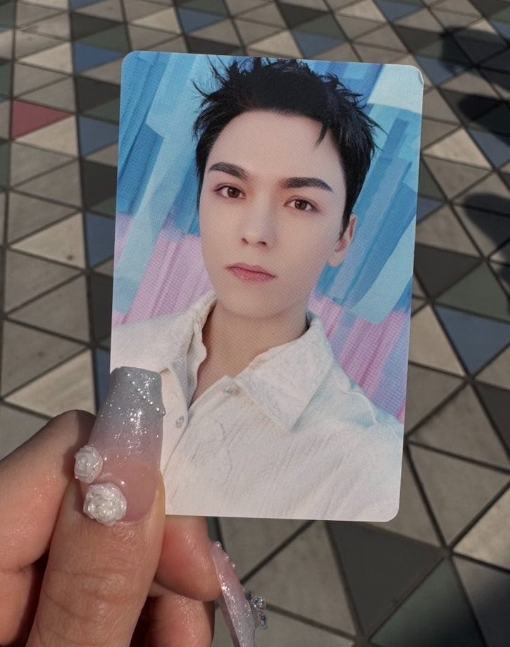 how71729's tweet photo. SEVENTEEN セブチ FC carat 特典 交換

譲　バーノン

求　エスクプス

郵送希望です📮 https://t.co/gaebTrnIiM