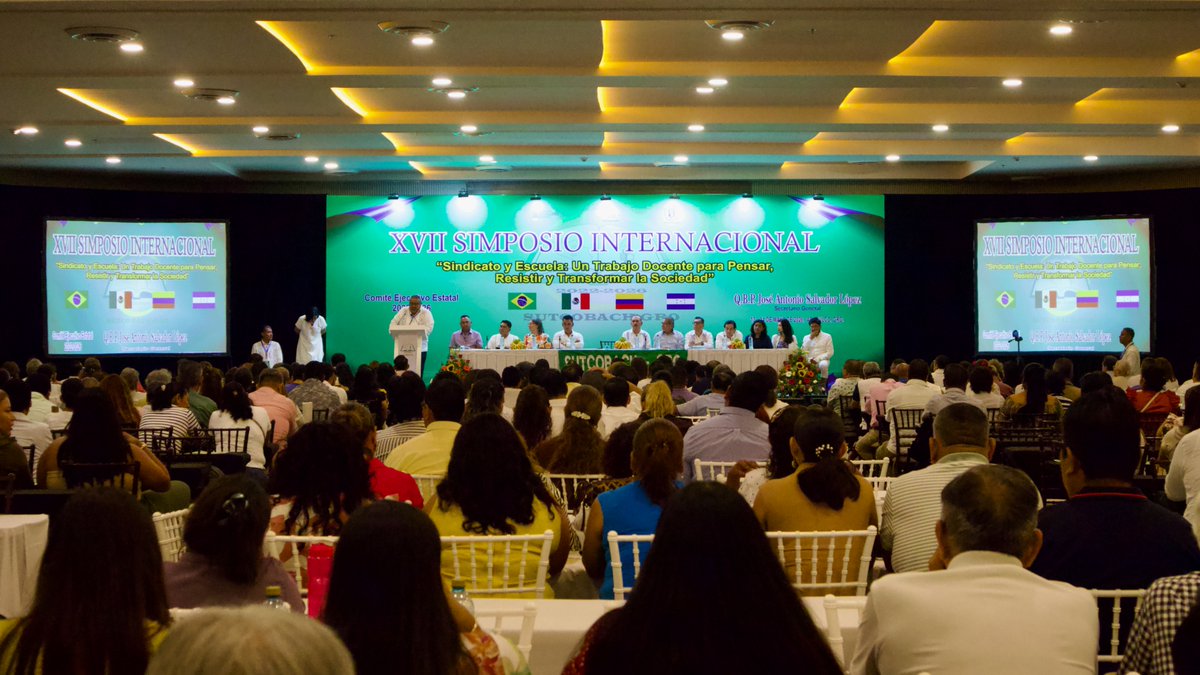multicongress's tweet photo. 🎤✨ Presentes en el XVII Simposio Internacional SUTCOBACH - GRO en HS HOTSSON Smart Acapulco.

El equipo de Multicongress realizó la escenografía y producción audiovisual para este gran evento en Acapulco. 🔊💡🖥️

Gracias por su confianza. 🙌

#SUTCOBACH #Acapulco #Eventos https://t.co/4SzBJJfc0T
