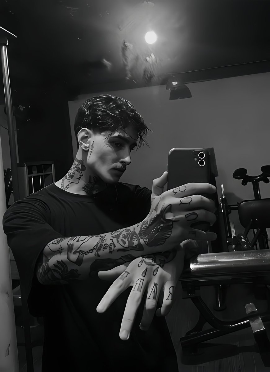 Dante Santiago Zarkøv Di Brandt — Bühmann tweet media