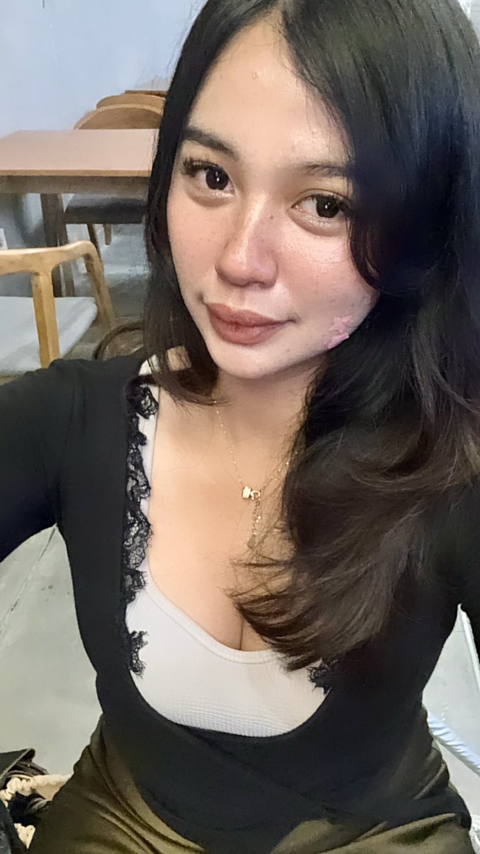 sel🦢 tweet media