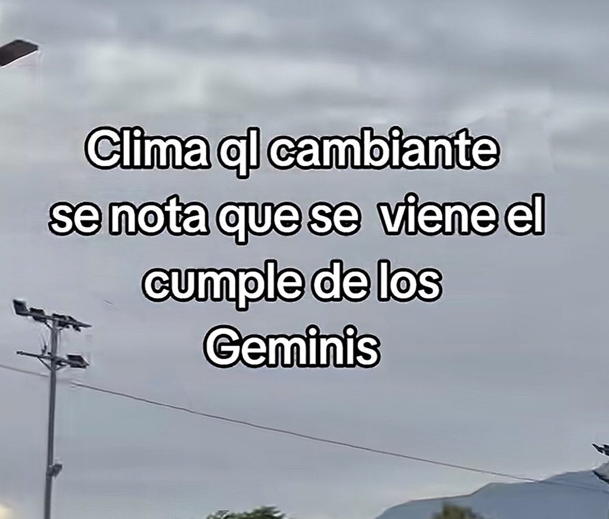 Kevinlermo16's tweet photo. Que problemón ser géminis en estos tiempos 😂 https://t.co/NszsHVyN0d