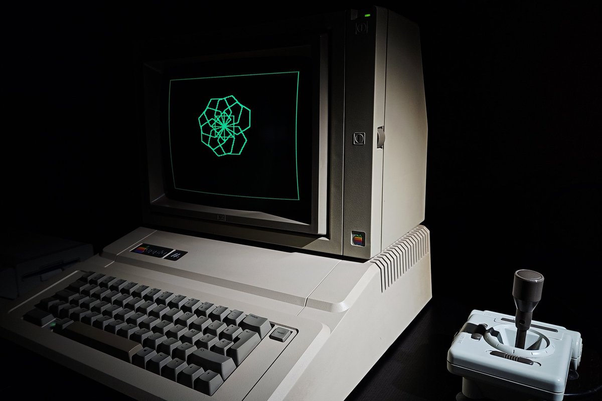 Retro Dream tweet media