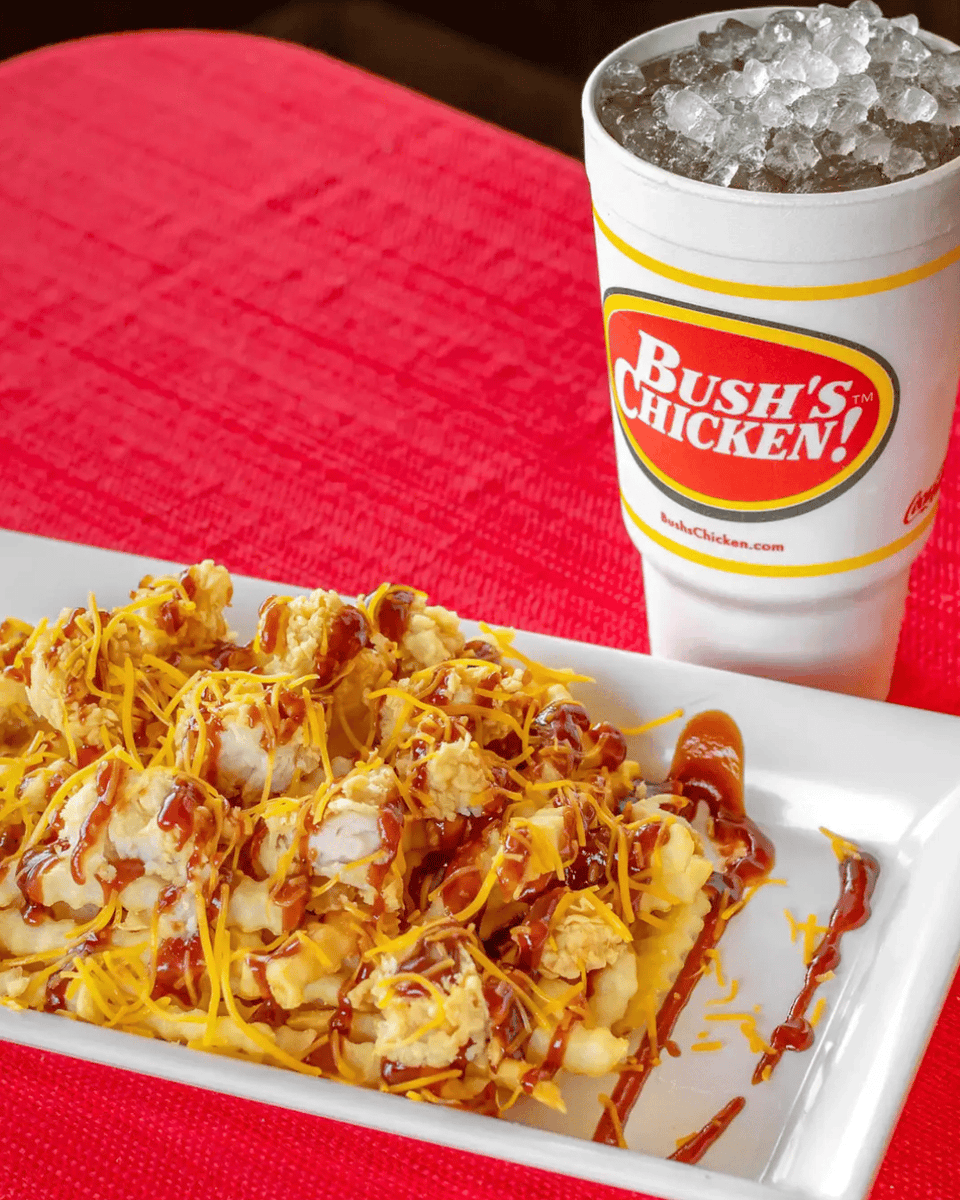 BushsChickenATX's tweet photo. Grab The Sink Honey BBQ Combo for lunch.

Sweet, tangy, and ready for pickup or delivery.

#BushsChicken #AustinTX #AustinEats #BBQChicken #TexasFood #OrderOnline https://t.co/Fsq3uK3DUJ