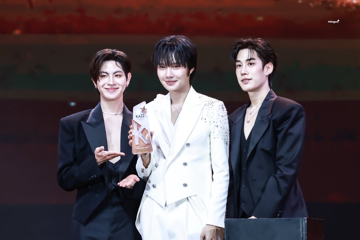 BoysLove Hub tweet media