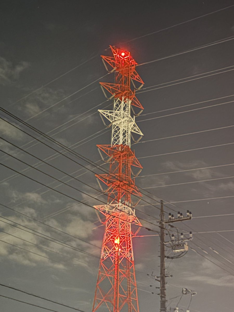あづま tweet media