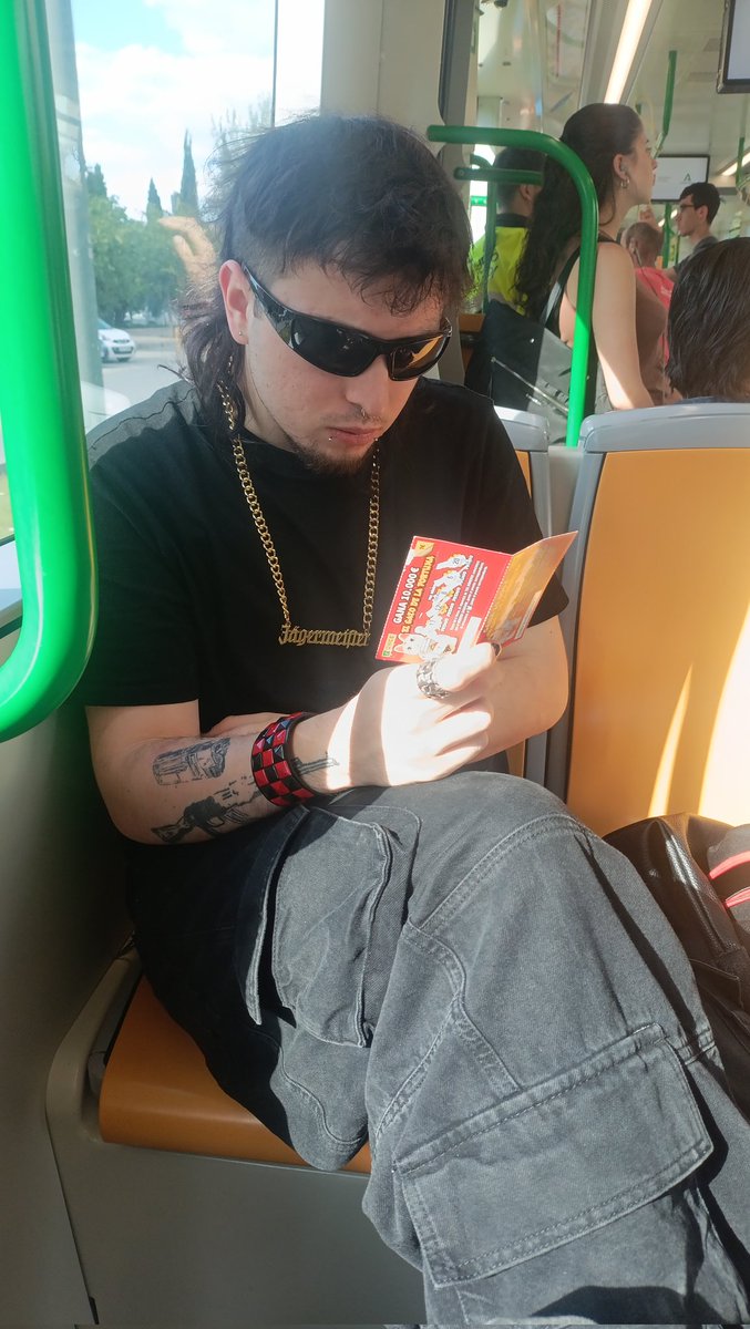 Er guille tweet media