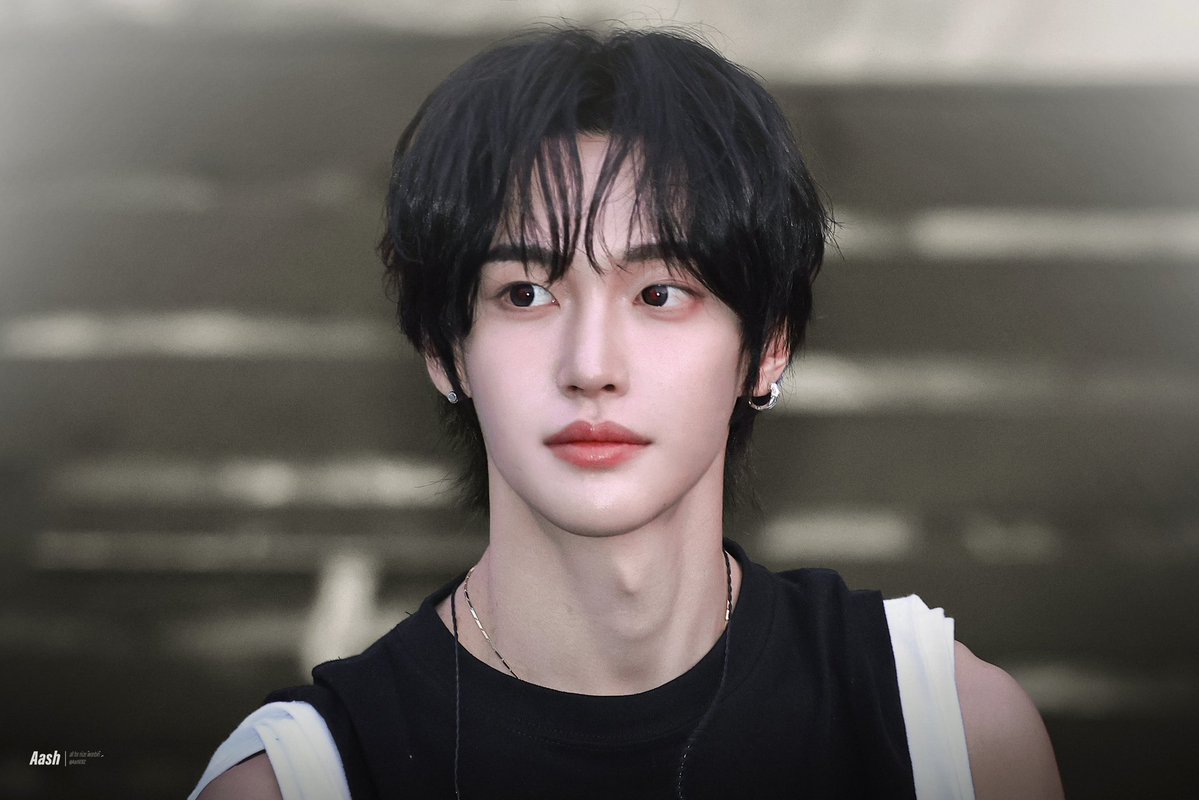 𝙰𝚊𝚜𝚑 tweet media