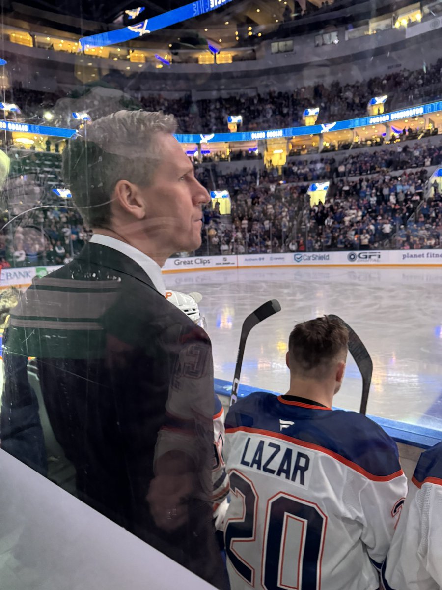 bakraus88's tweet photo. #Oilers Thanks for the memories, Knob!  You were a part of two amazing runs and gave us Oilers fans memories that will last a lifetime.  You were a great ambassador while you were here and I wish you much success in the future. #LetsGoOilers https://t.co/dPm8QnMwfZ