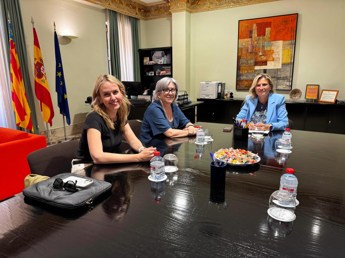 Col·legi Oficial Psicologia Comunitat Valenciana tweet media
