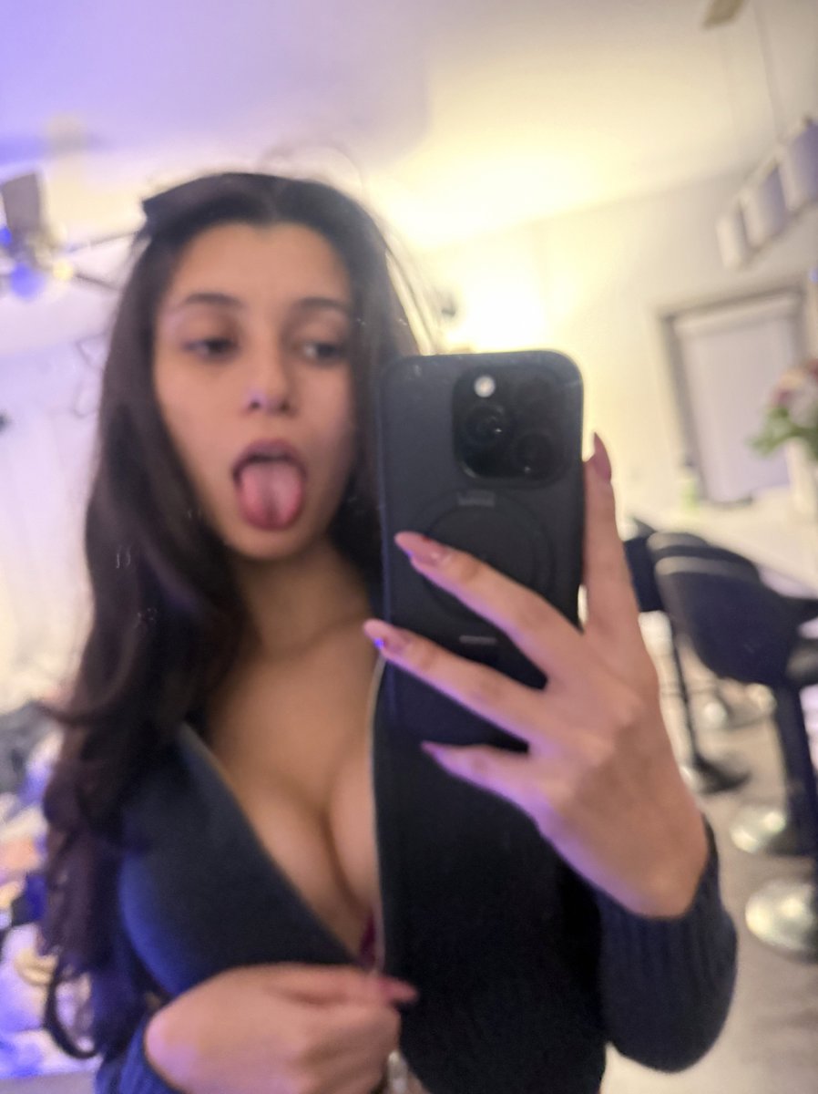 Sienna Sky tweet media