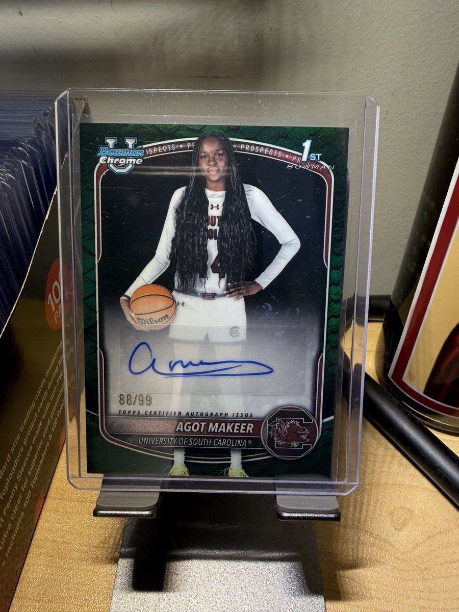 BasedCardGuy's tweet photo. Check out 2025 Bowman Chrome Agot Makeer /99 Auto 1st Bowman Reptilian https://t.co/a4eGH7Mcxt #eBay via @eBay #TBBReposts #TBBCrew #CardsForSale #AgotMakeer #Bowman #1stBowman https://t.co/PvByPgYaq0