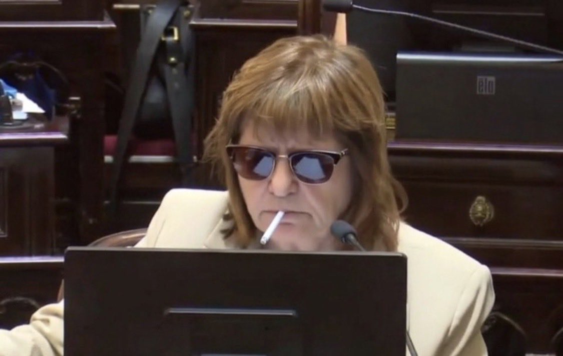 SectorCarthage's tweet photo. Se viene, ya lo vas a entender 😎🚬 https://t.co/Vw7psUOSsq