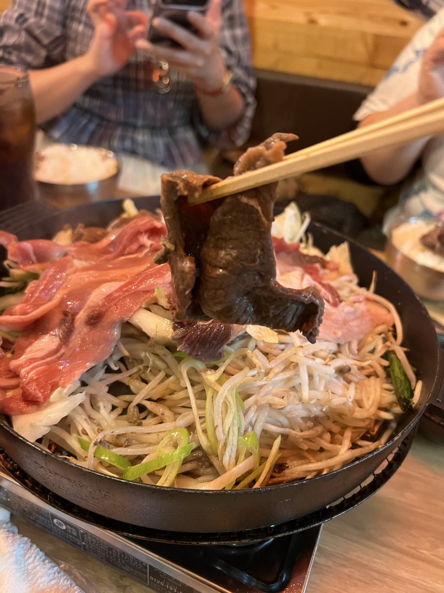 釧路ジンギスカン総本店 さんで 人生初のクマジンギスカンを 食べまし