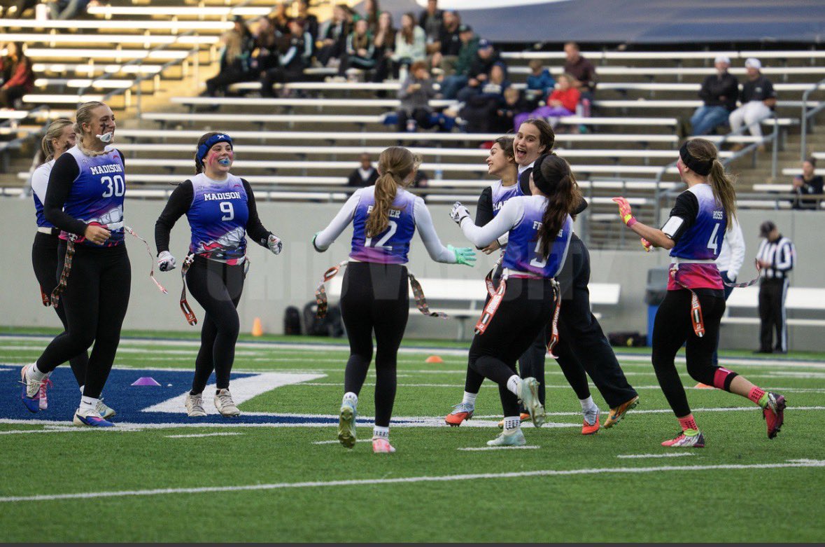 madisonhsflag's tweet photo. Two more sleeps https://t.co/BxhGINRHnm