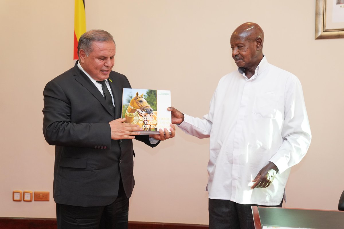 Yoweri K Museveni tweet media