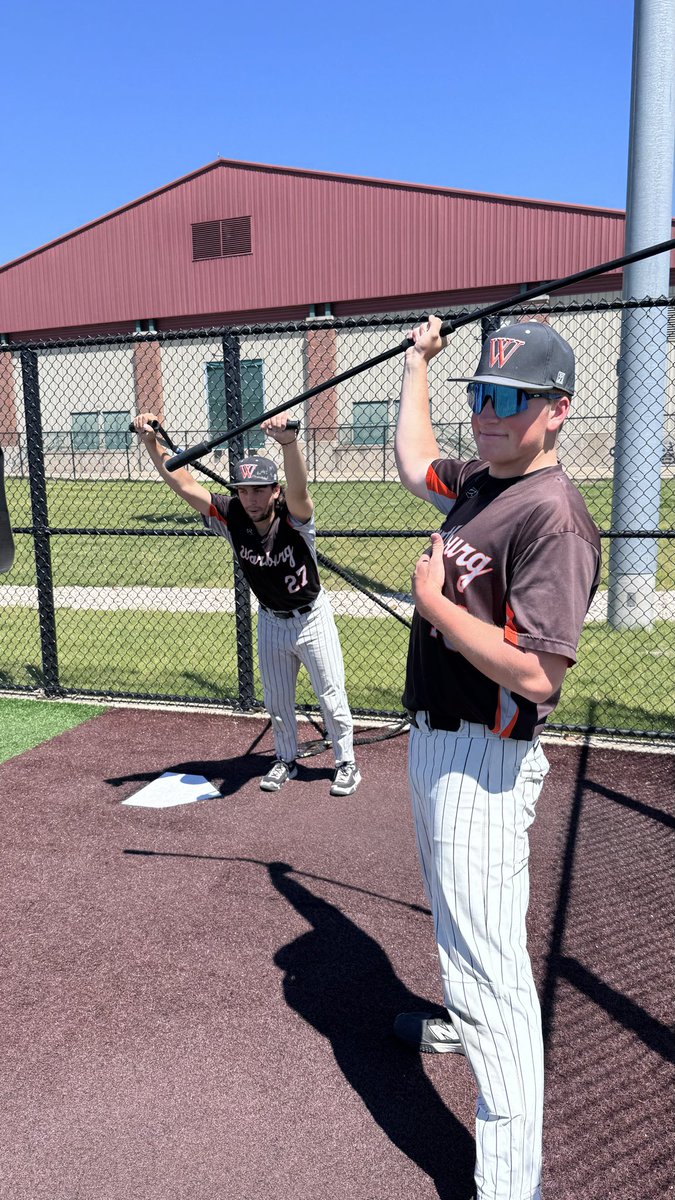 WartburgBB's tweet photo. Arrived in Decatur 📍 https://t.co/RZhewbgjwk